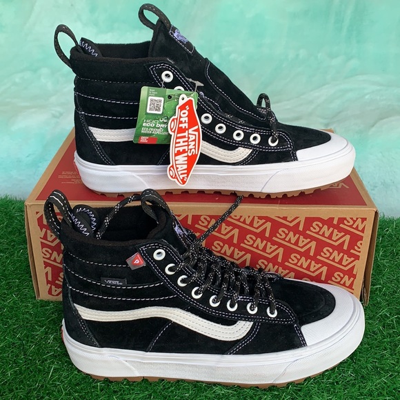 VANS SK8-Hi MTE 2.0 Dx Black/True White Men’s - Picture 2 of 16